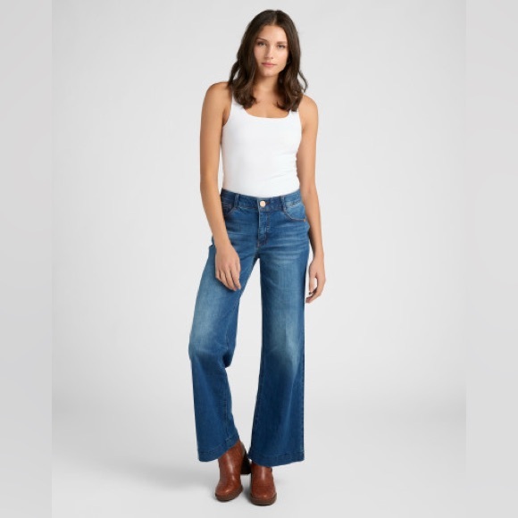 Democracy Absolution Wide Leg Jeans - Picture 1 of 9